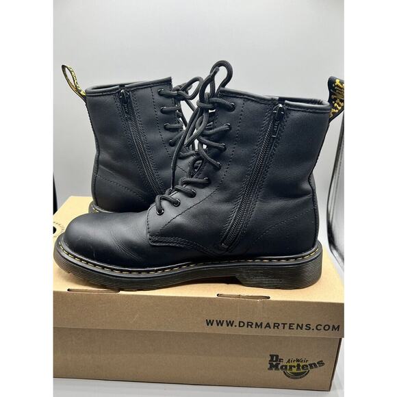 Dr. Martens Kids Black Lace-Up Boots - Picture 2 of 10
